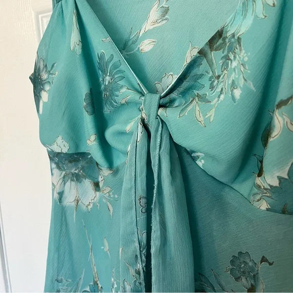 Y2K Byer California Teal Floral Tie-Front Sleeveless Going Out Top (M) - Picture 3 of 5